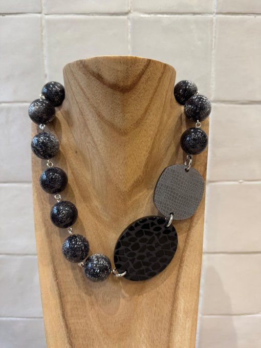 COLLIER EN PERLES NOIRES PAILLETÉES - FRANCINE BRAMLI  