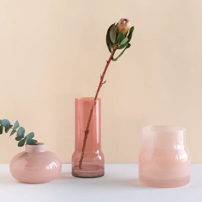 VASE EN VERRE RECYCLÉ ROSE