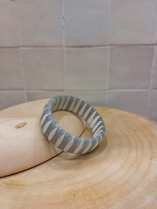 JONC GRIS ET BLANC - FRANCINE BRAMLI