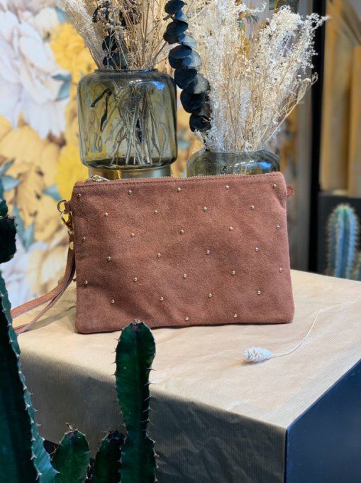 POCHETTE MOYENNE CLOUTÉE VIEUX ROSE