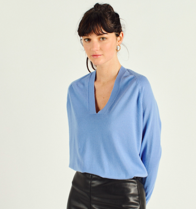 PULL CARLOTA BLEU