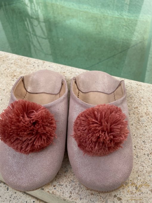 CHAUSSONS BABOUCHES ROSE PAILLETTES ET VIEUX ROSE