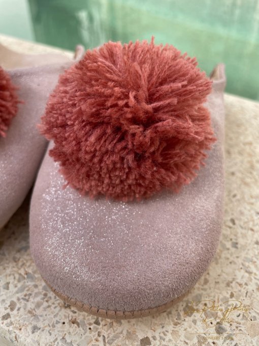 CHAUSSONS BABOUCHES ROSE PAILLETTES ET VIEUX ROSE