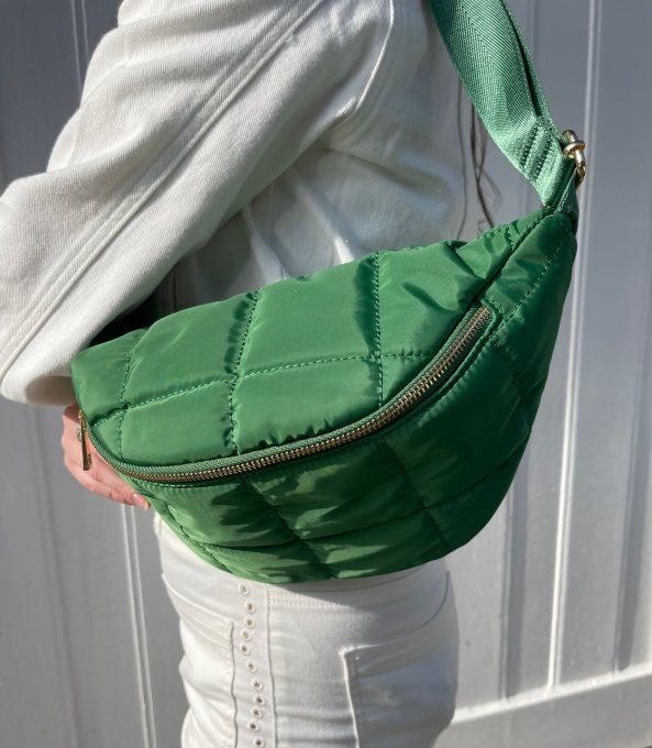 SAC BANANE MATELASSÉE VERT GAZON