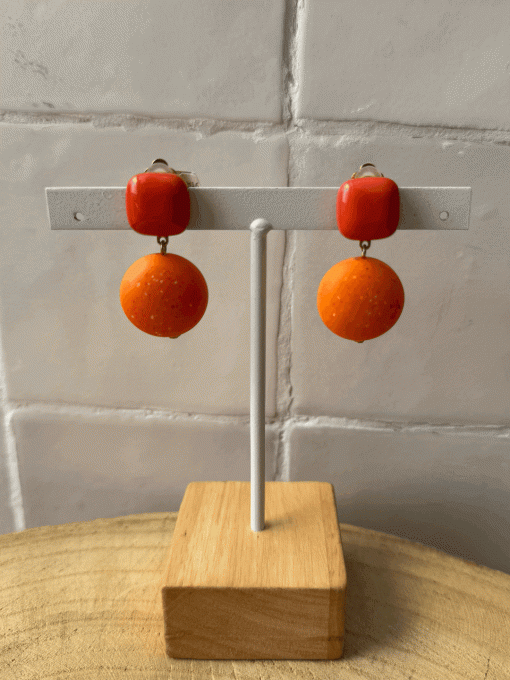 BO oranges  clip  - Francine Bramli 