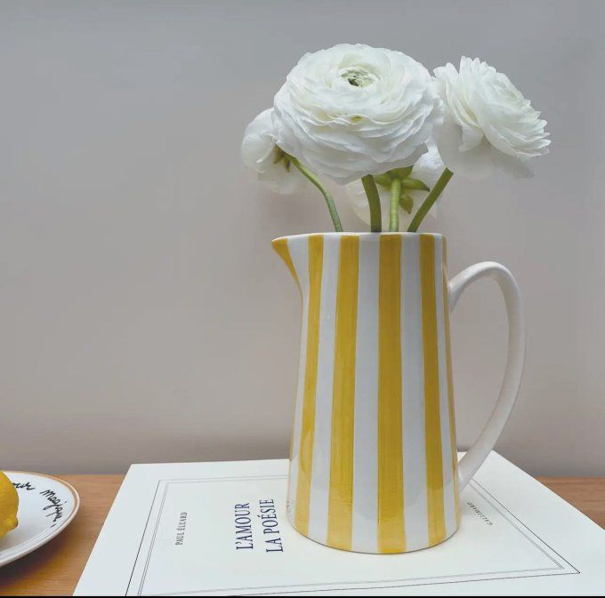 VASE PICHET À RAYURE JAUNE 