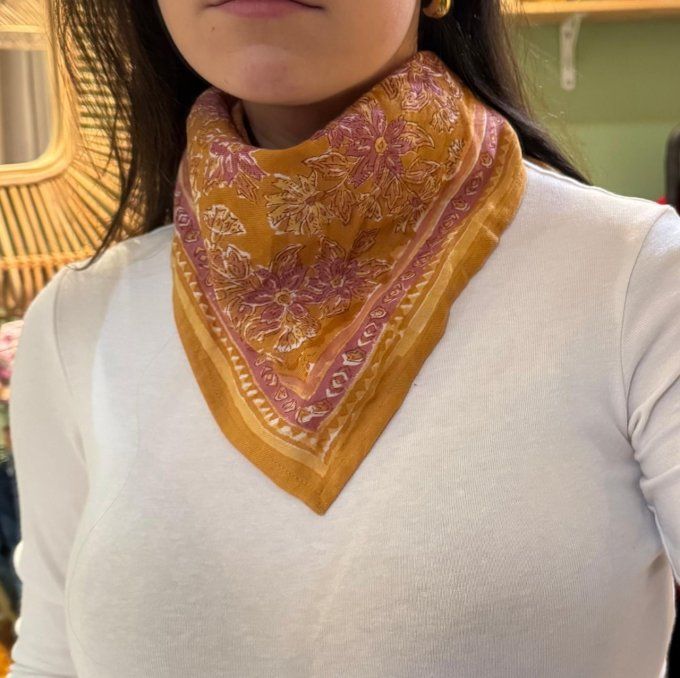 PETIT FOULARD INDIEN IRIS - OLIVE