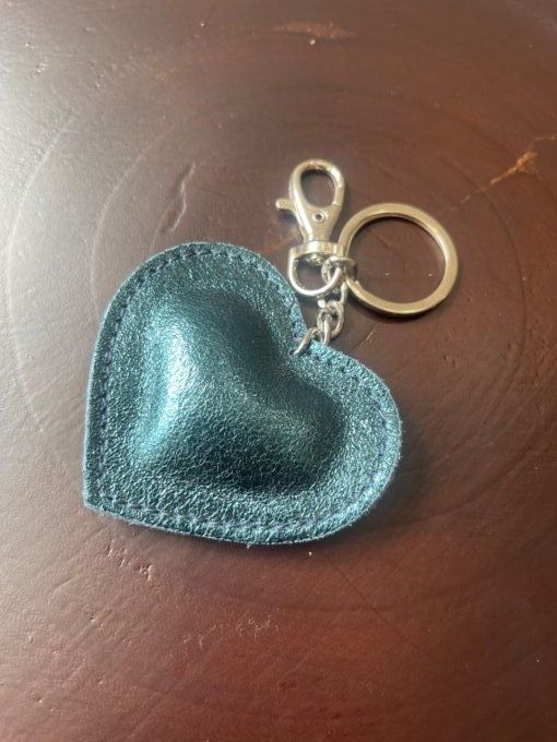 PORTE-CLÉS COEUR EN CUIR - BLEU CANARD